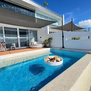 4* 호텔 Epic Bohol Adults Only